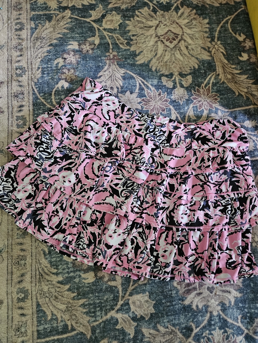 Lilly Pulitzer Pink Black Floral Tiered Ruffle Skort
